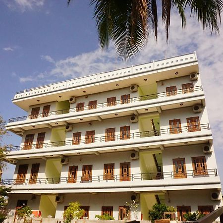 Cat Tien Guesthouse Муйне Екстер'єр фото